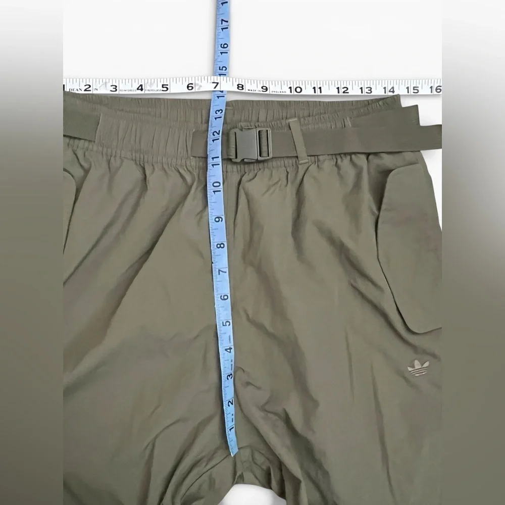 NWT Adidas Adventure Cargo Pants Unisex Size Small - Picture 7 of 15